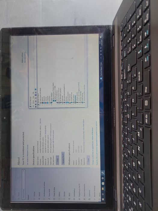 Laptop Medion Akoya 17"