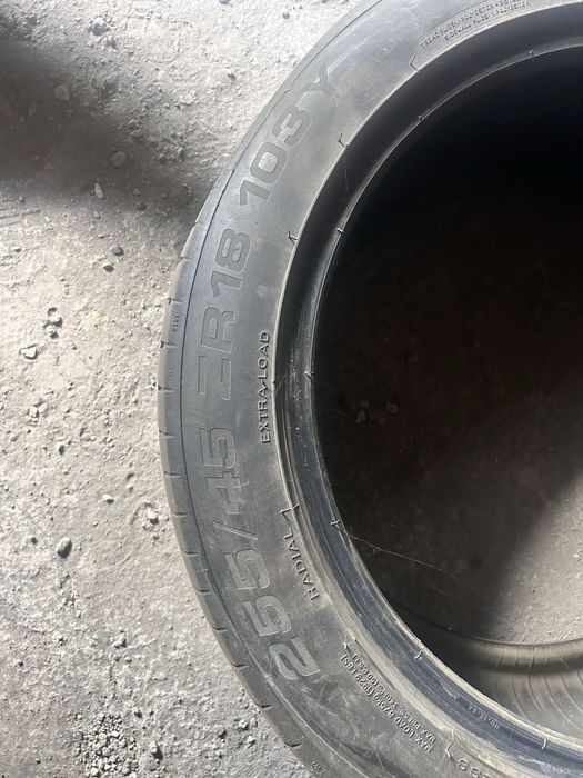Резина 255/45/18 в хорошем состоянии