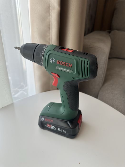 Винтовер Bosch Чисто Нов