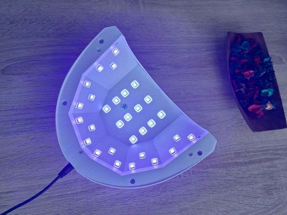 Lampa UV led pentru unghi polimerizare gel 24W/48W cu senzor si timpi