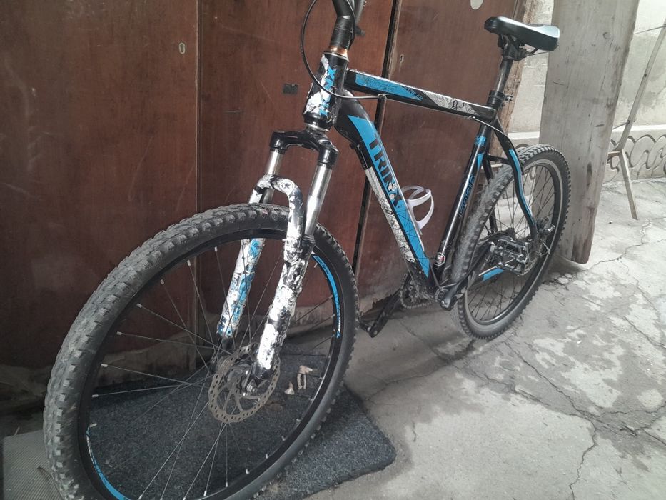 Продам велосипед в среднем состоянии