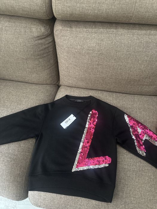 ДамскиСуитчер Guess