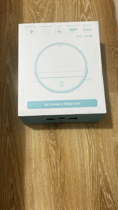 Продается робот пылесос