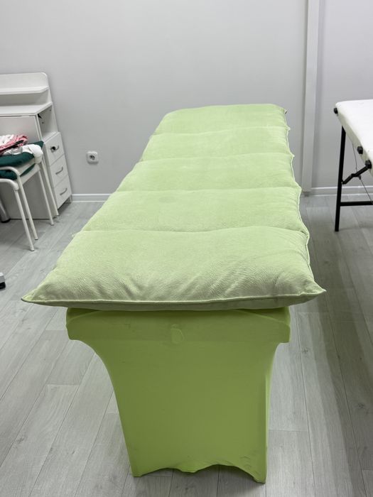 Для кушетки матрас + чехол продам срочна