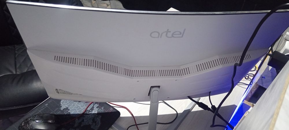 Monitor b/y  10 dona srochno...