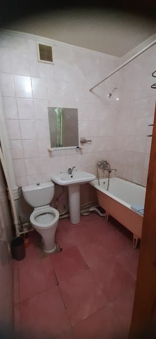 Сдам 1 комн р-он т.д.Пирамида