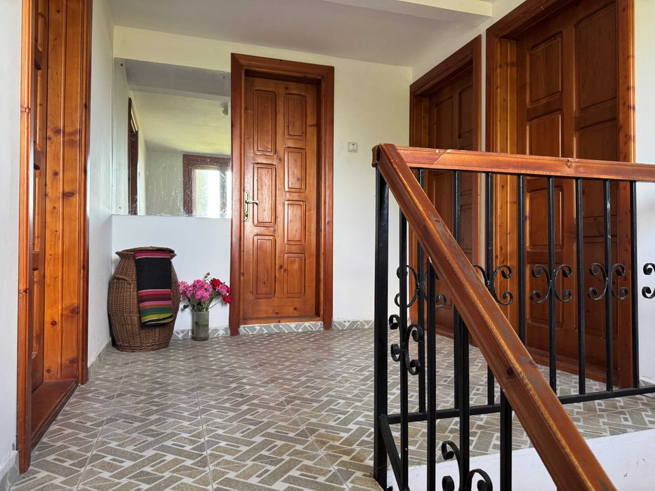 Casa P+M si Teren 4770mp Domeniile Averesti