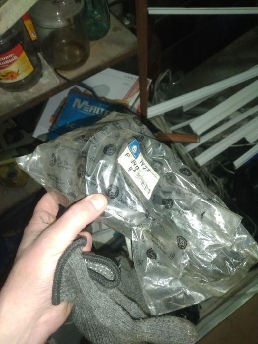 Продам проставки мерс 140