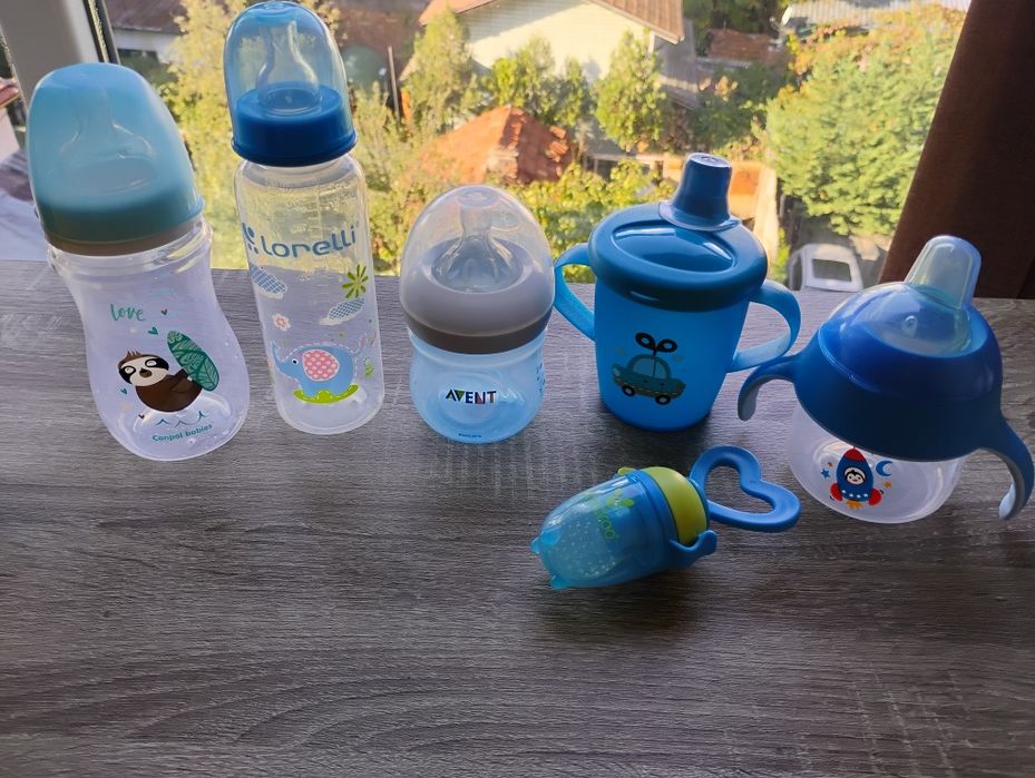 Ръчна помпа Medela Harmony + шишета