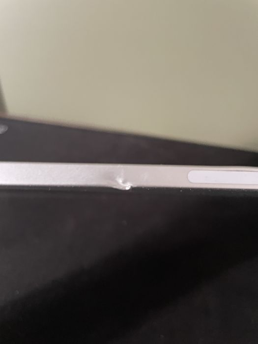 Продам ipad pro 4 поколение 12”9 с подержкой сим карты