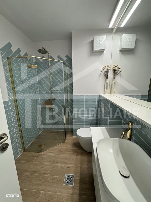 Apartament cu 2 camere, 70 mp, parcare, Zona Green Residence
