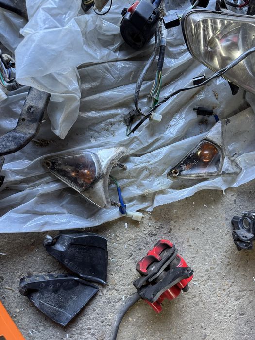 Kymco super 9 - части