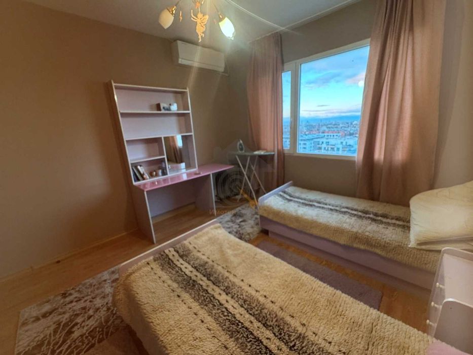 Дава се под наем Тристаен апартамент в София, Студентски град - 85 кв.м за 612 € - Снимка #8