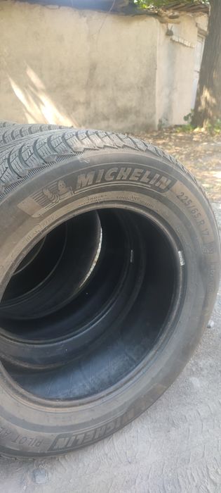 Зимни гуми  MICHELIN ALPIN 5 225 65  17
