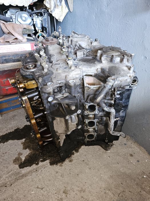 Продам мотор VQ35DE