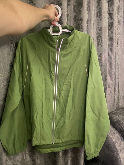 Ветровка спортивная легкая