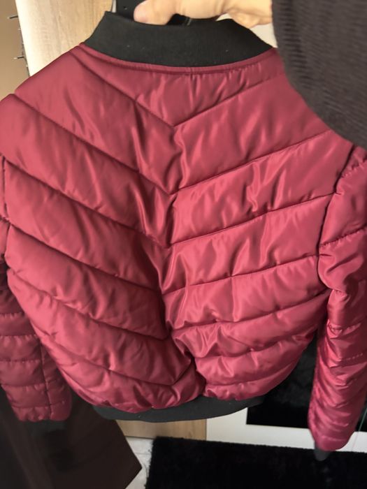 Дамско късо зимно яке