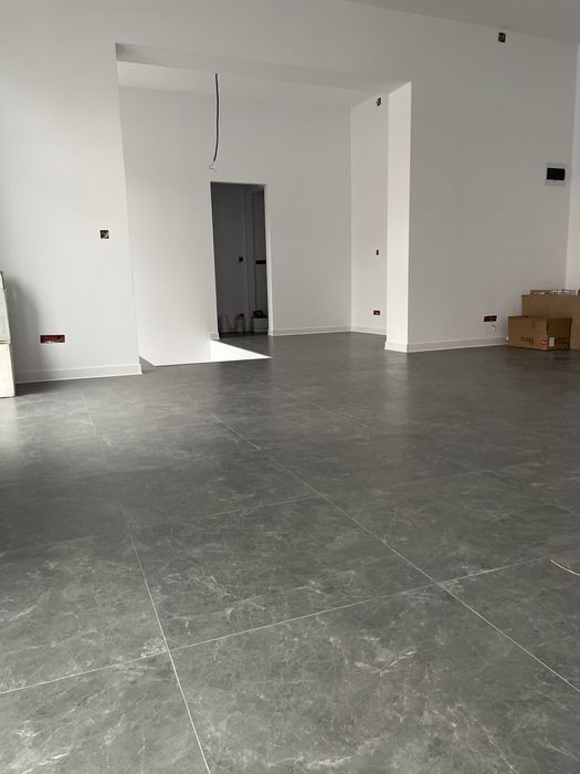 Inchiriez spatiu comercial central in Lugoj