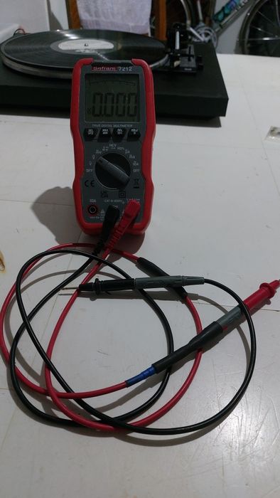 Multimetru Sefram 7212