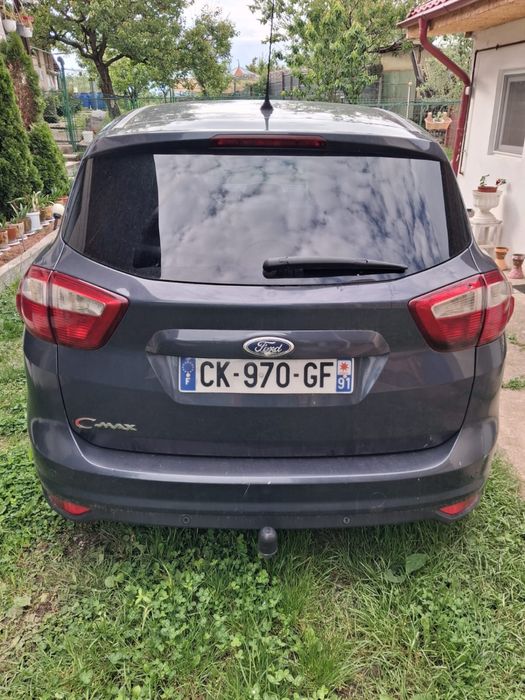 De vanzare !! Pret NEGOCIABIL