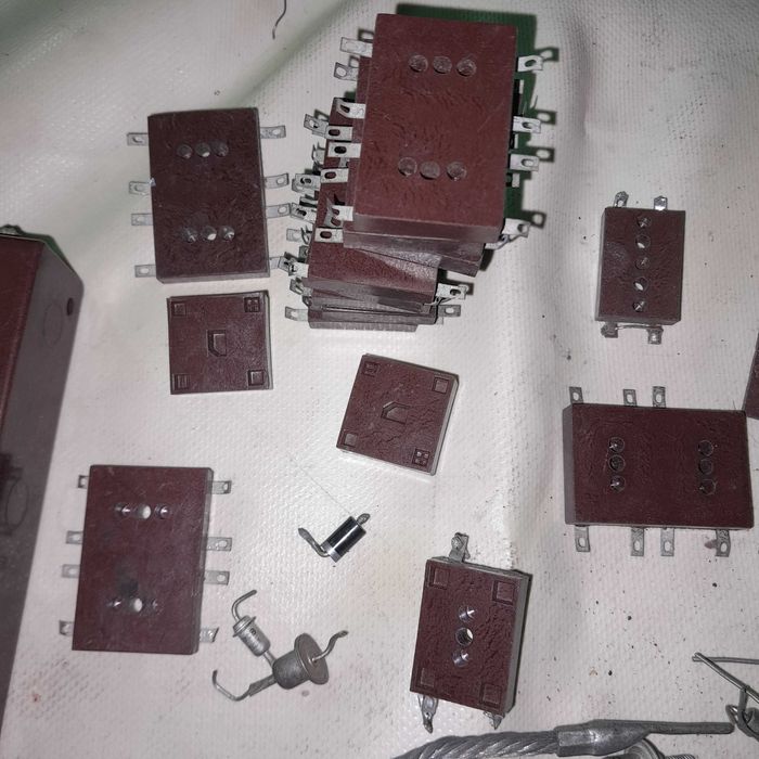 Радиодетали разные