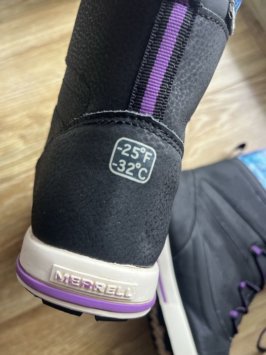 Ghete impermeabile si calduroare Merrell 38