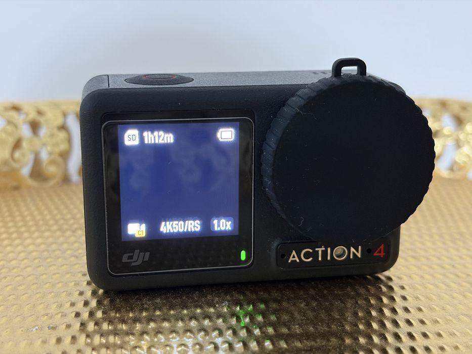 Vand Camera DJI Action 4 Adventure Combo