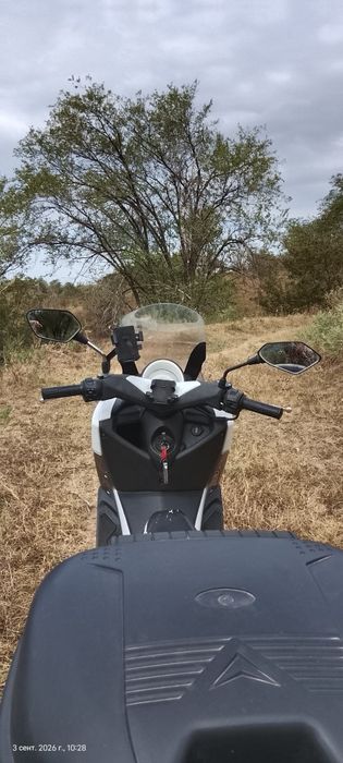 Продам копию yamaha nmax