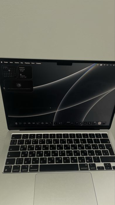 Macbook m2 2022 8gb/256gb
