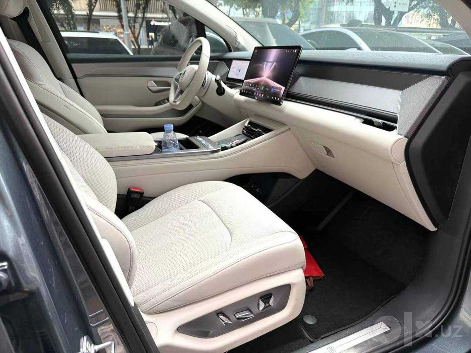 BYD Tang L AWD zakazga