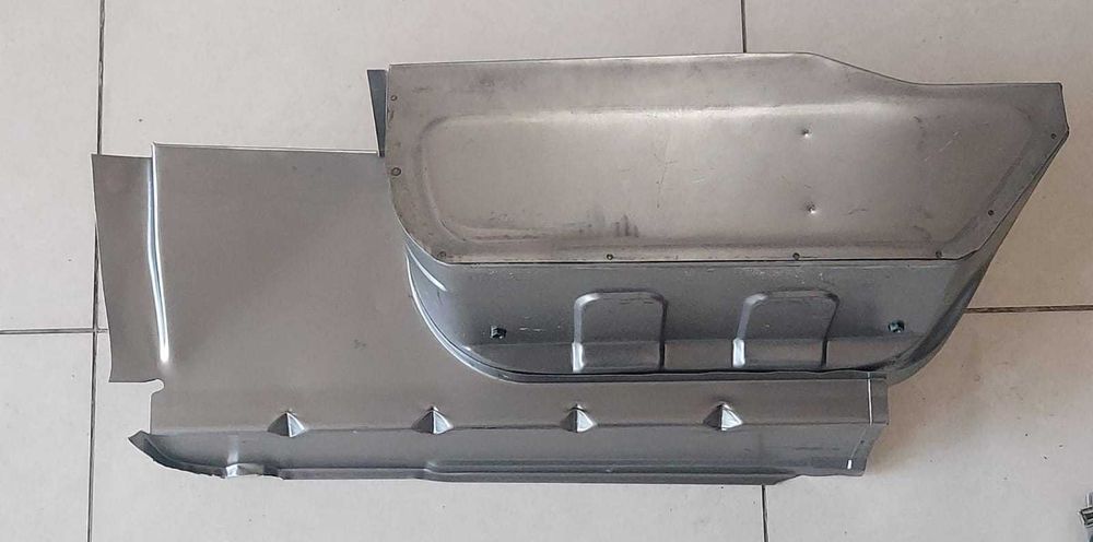 Подножка кабины Газель левая