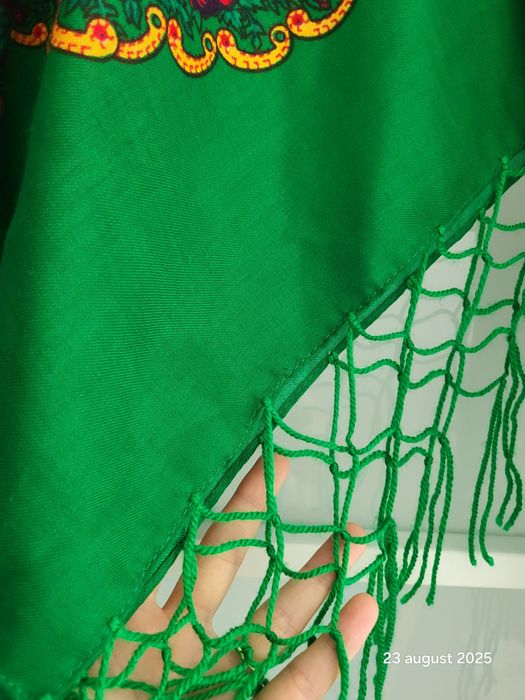 Batic mare traditional autentic