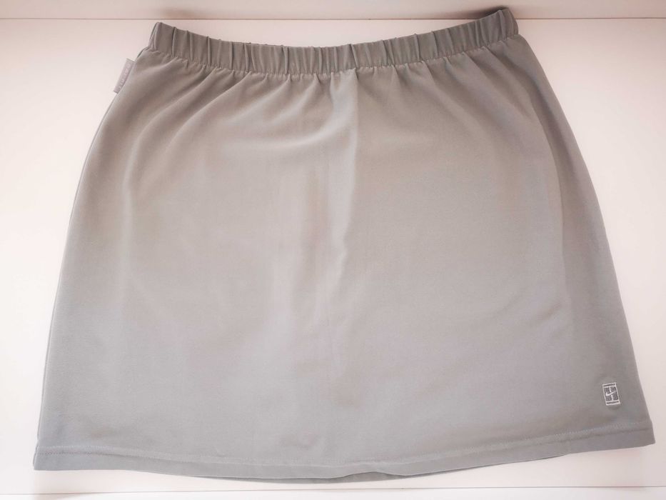 Fustă Nike mărimea M