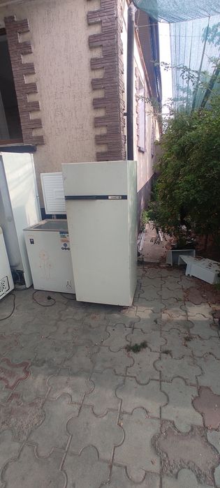 Холодильник рабочий