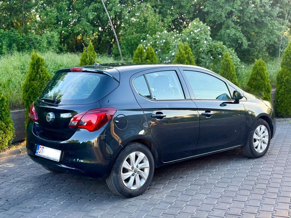 Corsa E model 2016 1.2 benzina 4 uși
Opel Corsa E 1.2