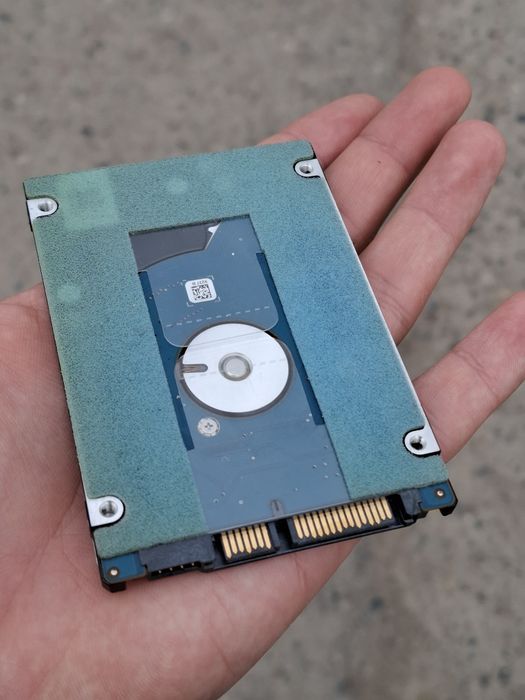 Жесткий Диск Seagate Momentuss Thin 320GB
