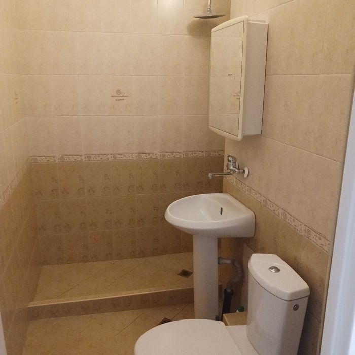 Дава се под наем Тристаен апартамент в София, Оборище - 75 кв.м за 507.45 € - Снимка #3