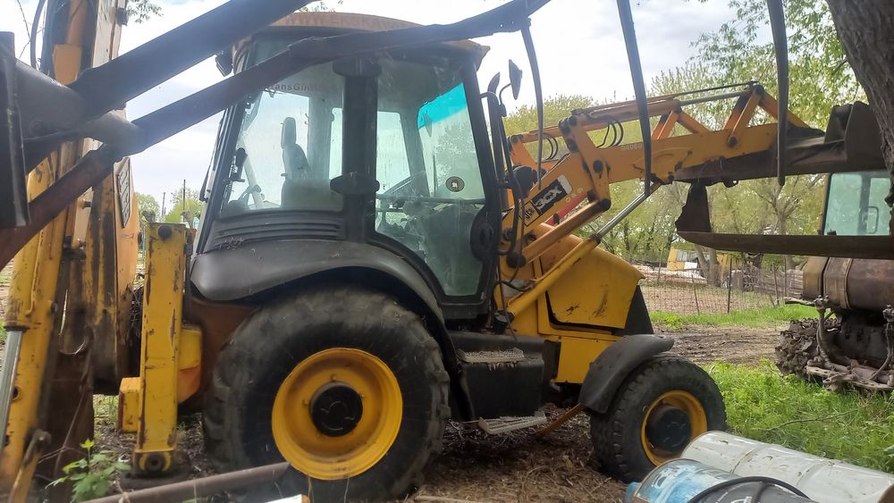 Экскаватор погрузчик jcb 3cx