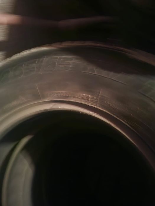 Продается шины на прадо