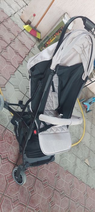 Продам детскую коляску