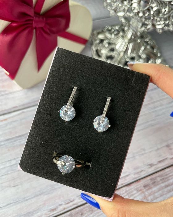 Серебро продам подарки,