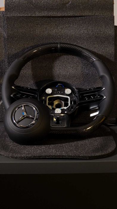 Карбонов Волан Mercedes AMG (Нов Модел)