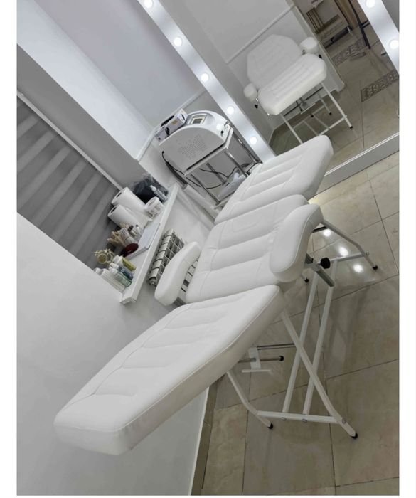 Продам кушетку косметологическую, 80000 тенге, в идеальном состоянии,