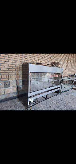 Vitrina yangi restaurantlaga, Витрина для магазинов и ресторанов.