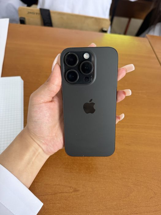 iPhone 15 pro с гарантией