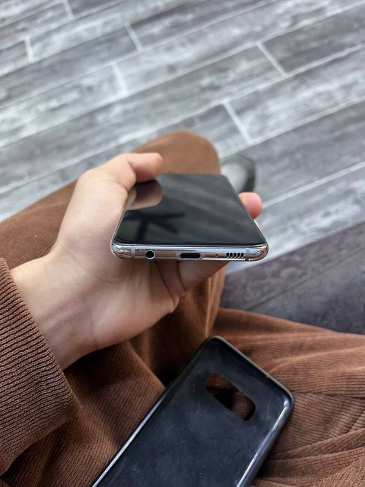 Самсунг галахй с10