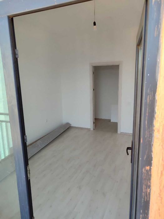 yangi darxon 2 da 2 xonali kvartira sotiladi