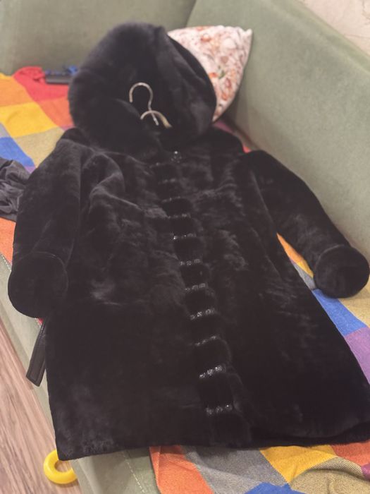 Продам мутоновую шубу