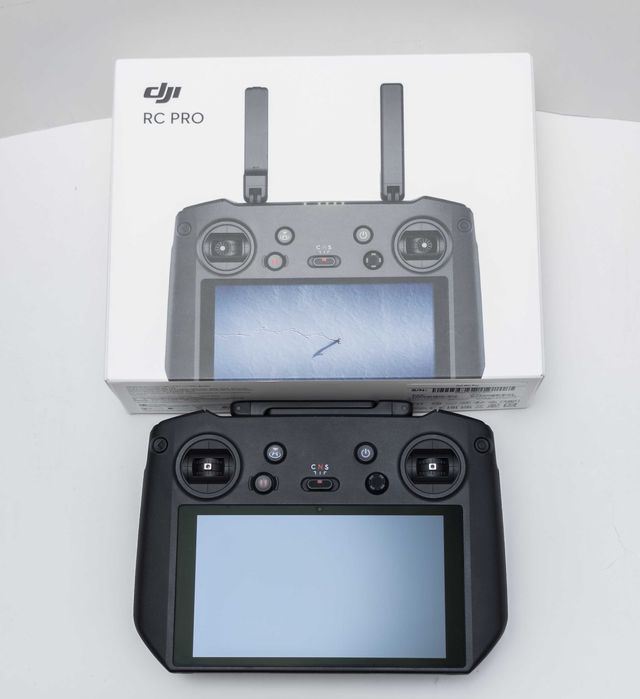DJI RC PRO + Стъклен протектор - Дистанционно управление Смарт Дрон