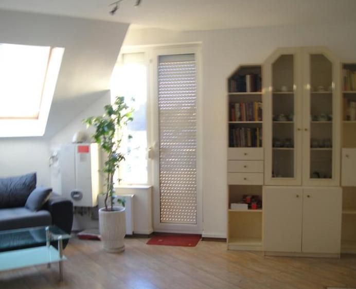 Дава се под наем Двустаен апартамент в София, Манастирски ливади - 61 кв.м за 750 € - Снимка #1